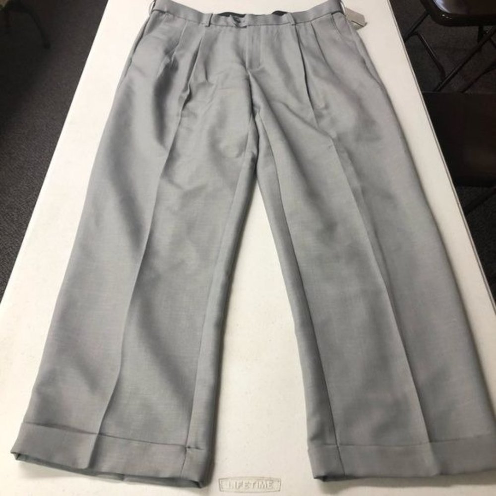 Brand New With Tags Croft & Barrow 40x32 Gray Mens Dress Pants